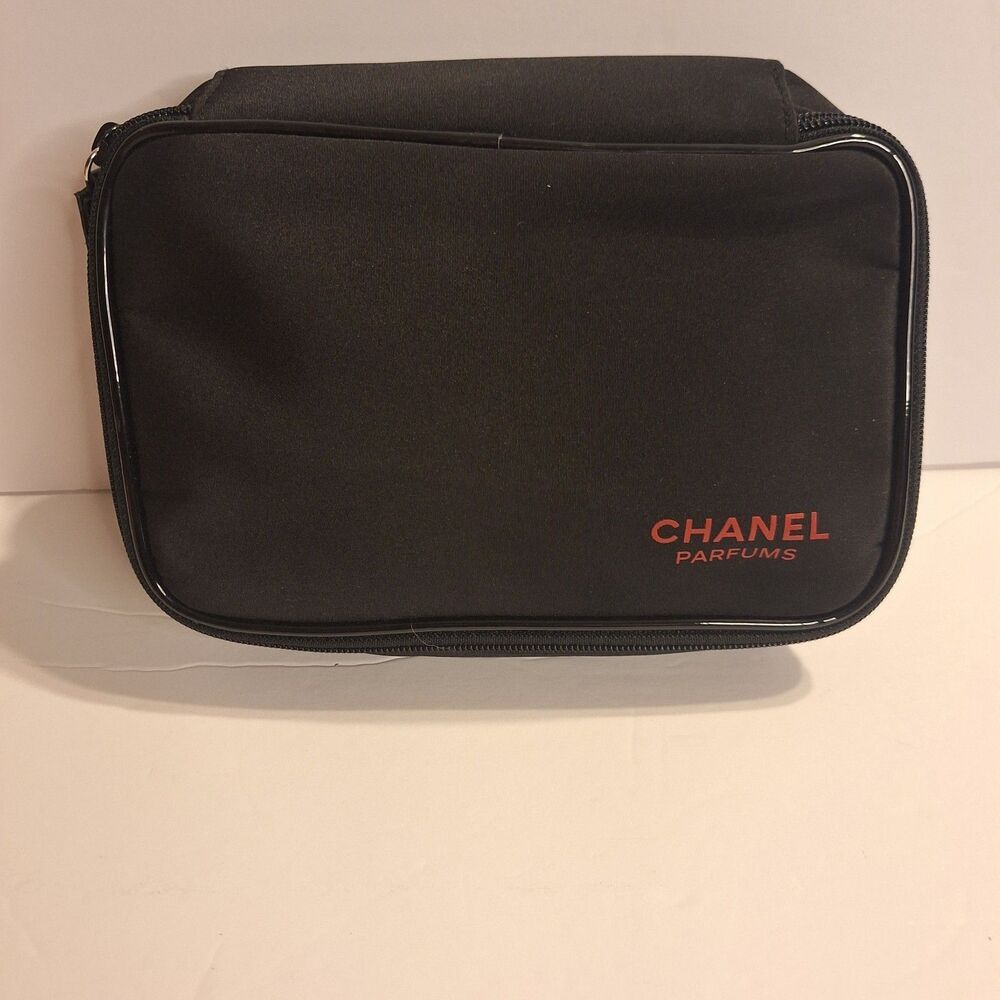 Chanel Parfums Black Cosmetic Zipper Pouch Red Logo - Picture 2 of 8